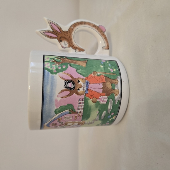 Set of Three Animal-Themed Mugs - Picture 4 of 7